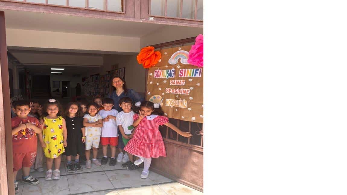 Anasınıfımızın Resim Sergisi ve Etkinlikleri.
